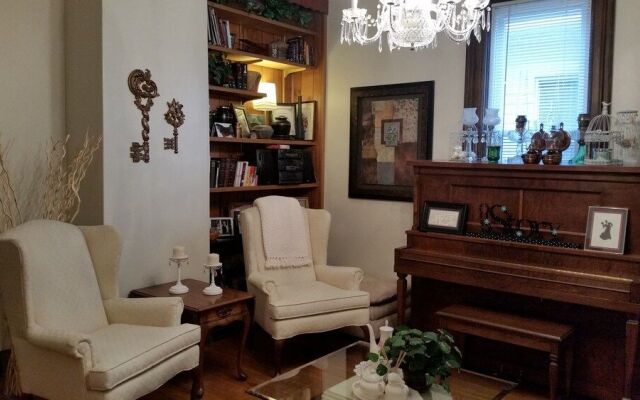 Carraway Guest House