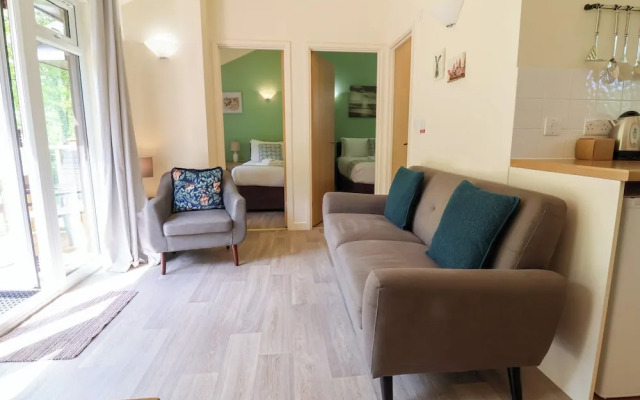 Chalet Log Cabin L6