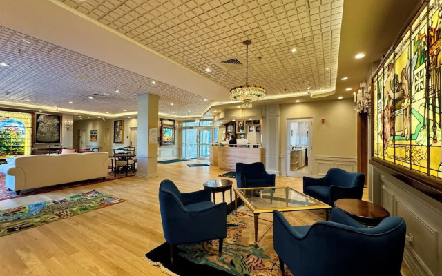 The Gem Museum Suites