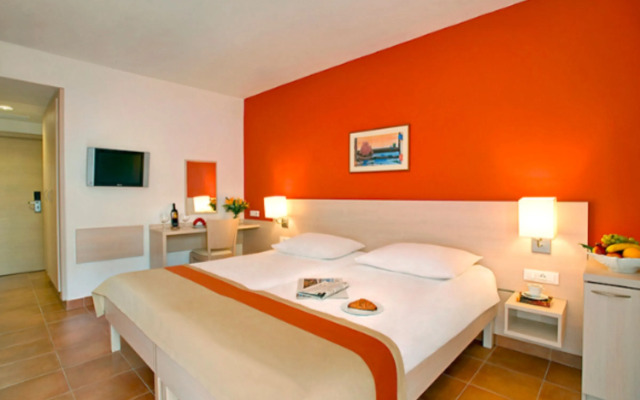 Valamar Club Tamaris Hotel