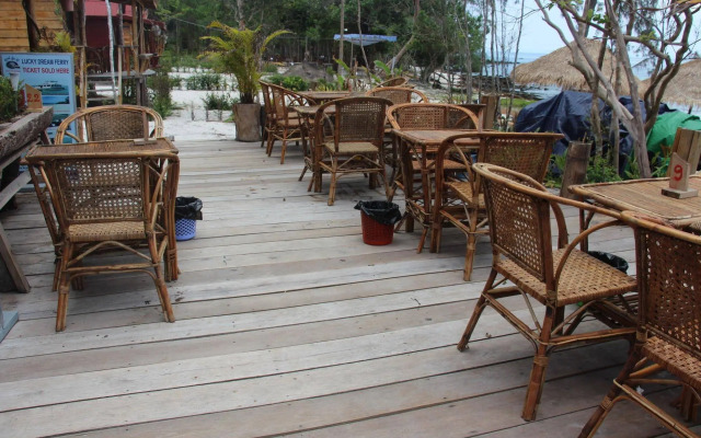 Romdoul Koh Rong Island Resort
