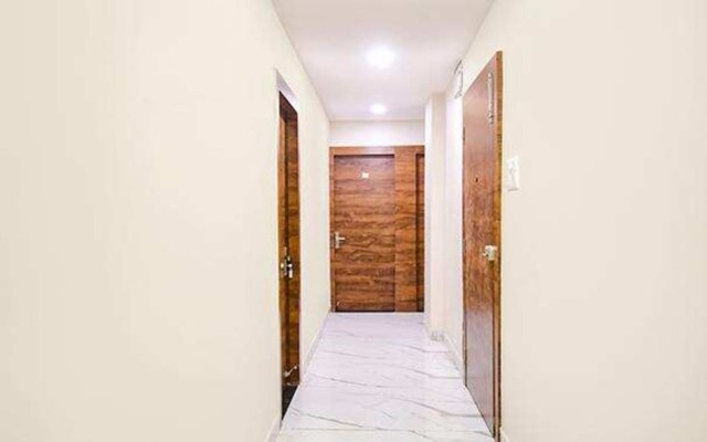 Fabhotel Dak Plaza
