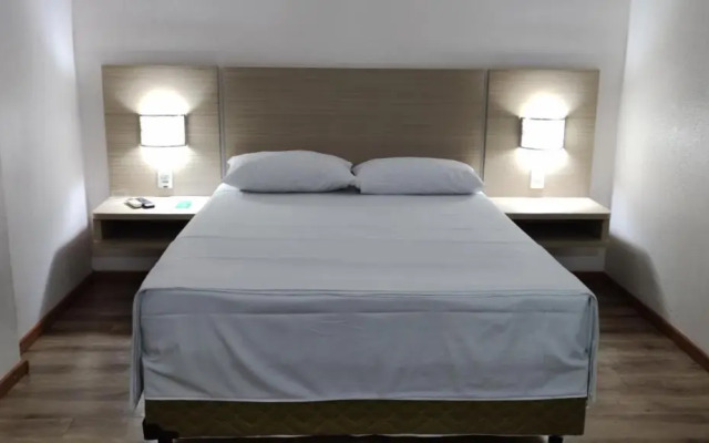 Italian Palace Hotel