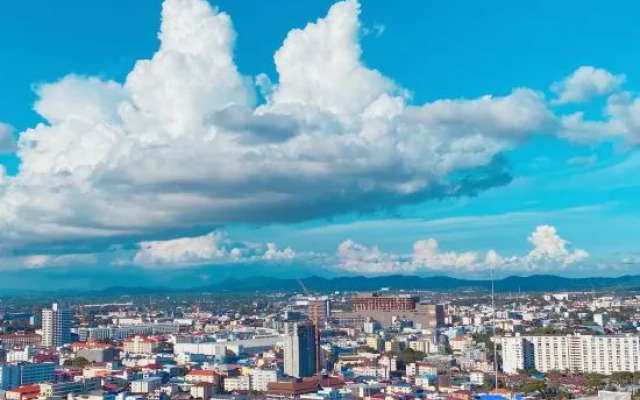 the base sea view holiday