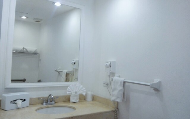 Hotel & Suites Las Palmas