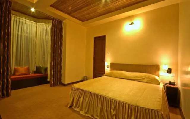 Villa Everest