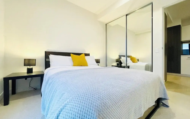 Mega Style Apartments M-City