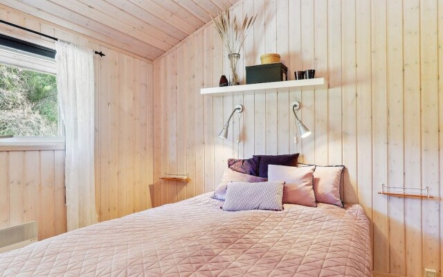 7 Person Holiday Home in Albaek