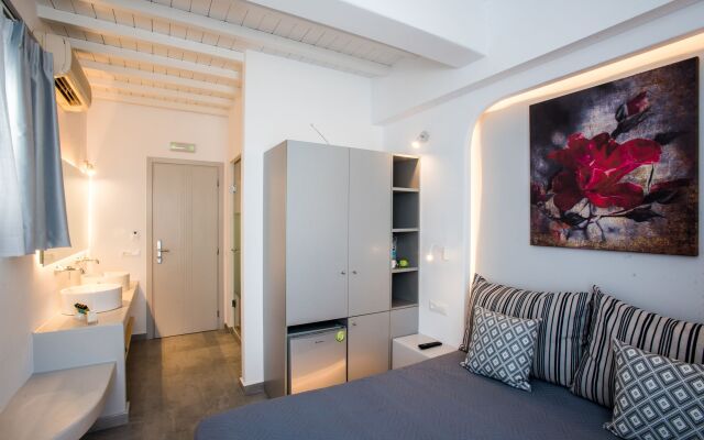 Mina Studio