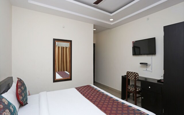 OYO Flagship 121 Hotel Sahu