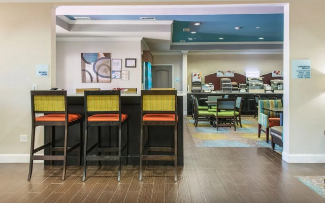 Holiday Inn Express & Suites LaGrange