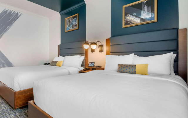 Hotel Belmont Vancouver - MGallery Collection