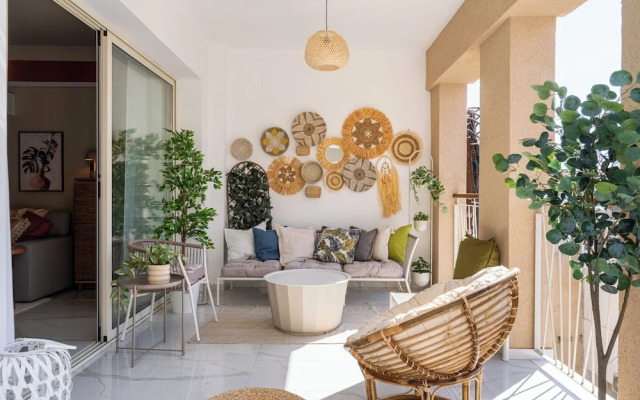 Sundrop 1-Bedroom Apartment in Larnaca