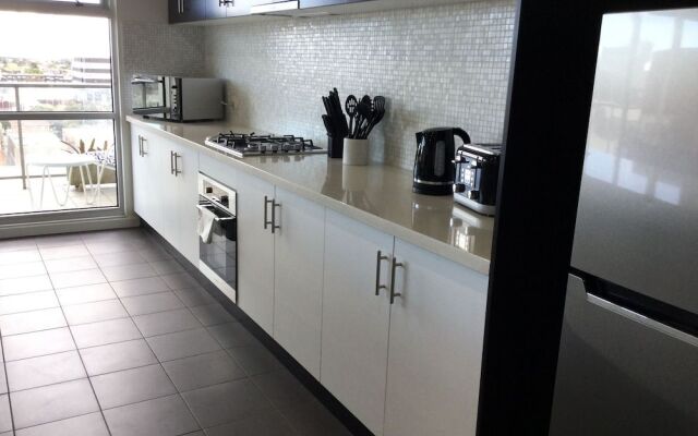 Sub Penthouse On Barkly Street