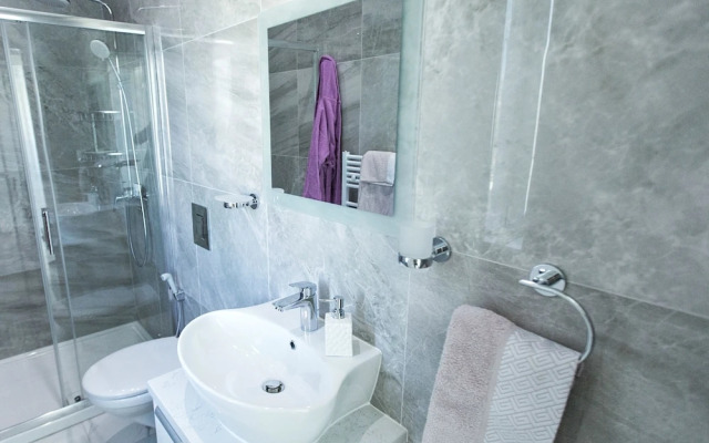 Vivo Mare Beachfront - Seaview Villas