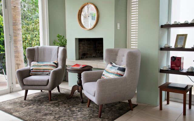 First Avenue Guesthouse