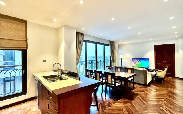 Paradise Pearl West Lake