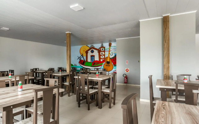 OYO Pousada 4 Estações