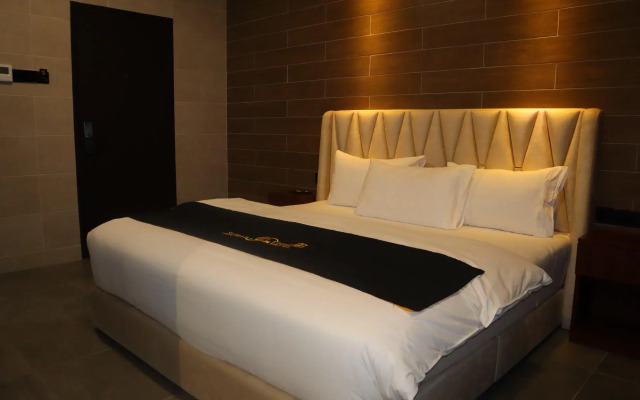 Suwara Hotel
