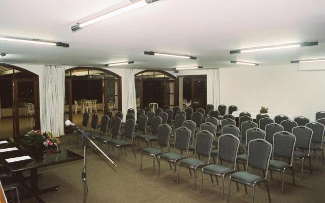Hotel Dominguez Master