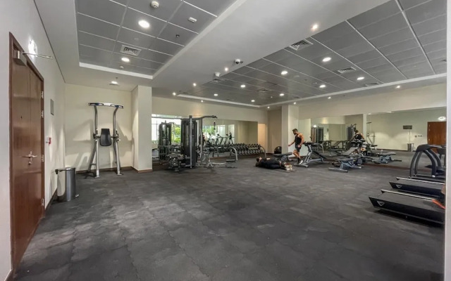 Cosy 2BR Burj Khalifa Gym/pool by Belvilla