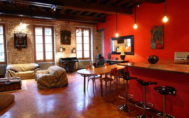 Barbary Lane House Rental