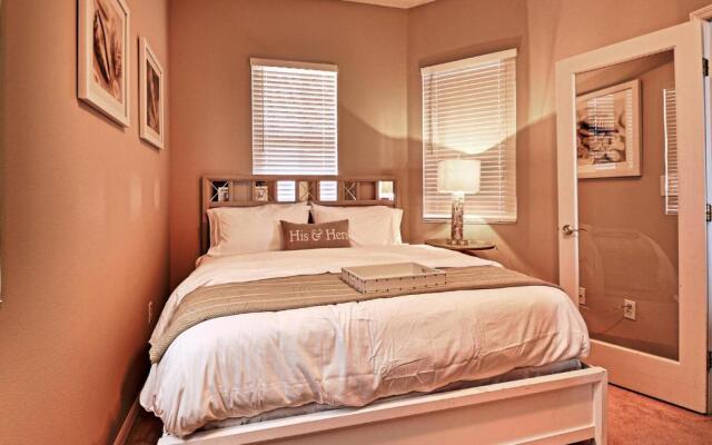 Harborview Grande 700 Waterfront Condo