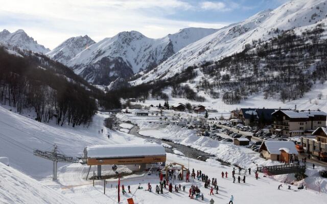 Thymel N°22 : 2 Pièces 4 Personnes / 2 Rooms 4 People