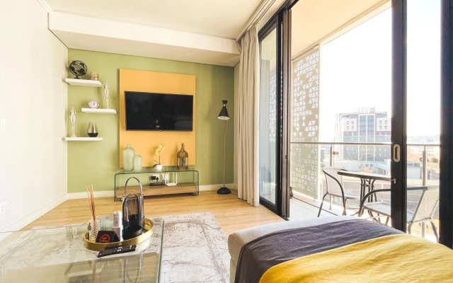 Ellipse Luxury High Rise Apartment