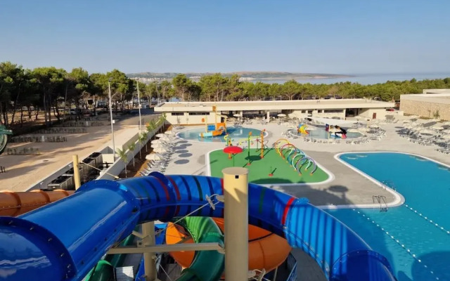 Aminess Style Glamping Villas & Holiday Homes Avalona