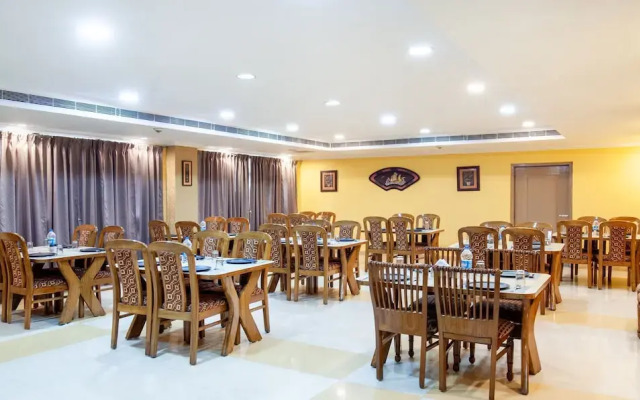 Treebo Y Hotels Elite, Khandagiri
