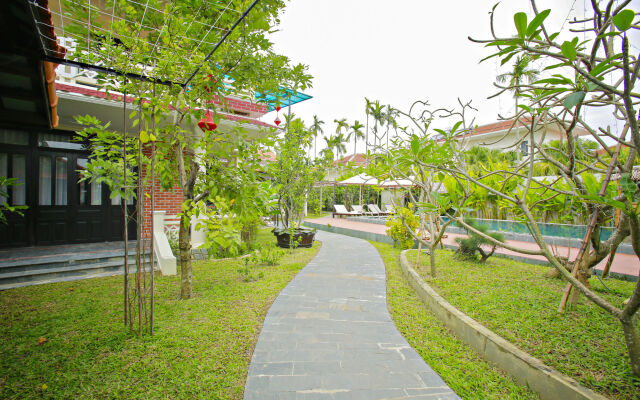 Hoi An Red Frangipani Villa