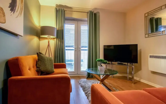 Host Stay Somerset Walk