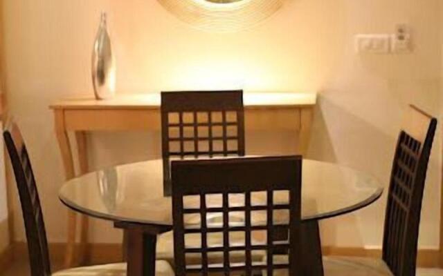 Savoy Suites Manesar