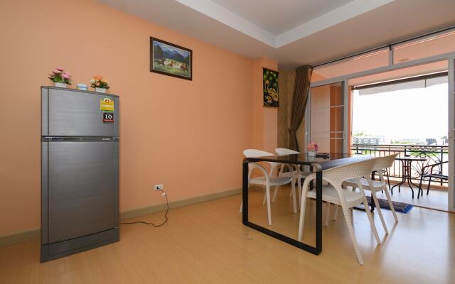 2Br At Patong Loft Wifi Pool