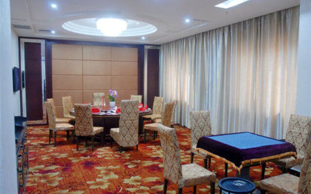 Xinyang Sunny Hotel