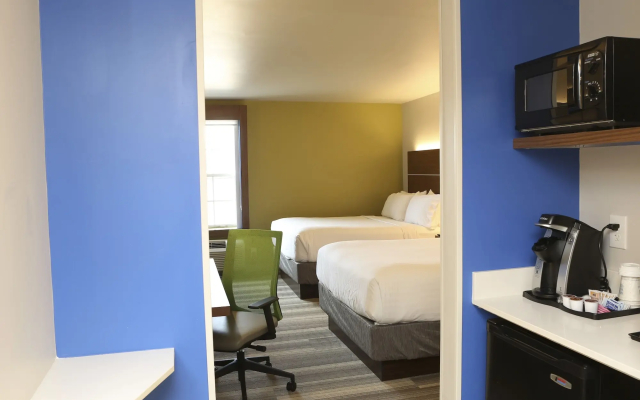 Holiday Inn Express Hotel & Suites Phoenix-Airport by IHG