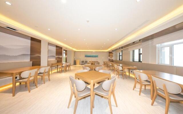 Ji Hotel xingtai museum store