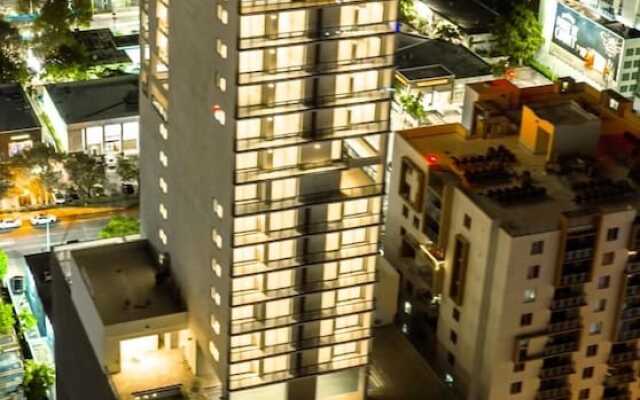 Smart Brickell Hotel