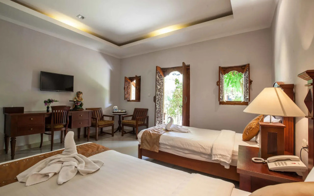 Vila Shanti Beach Hotel