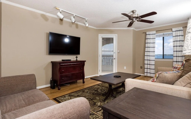 Sunset Harbor Palms 1-0310