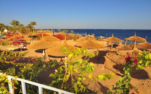 Carlton Luxury Resort
