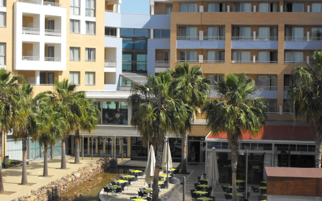 Neptuno Apartments