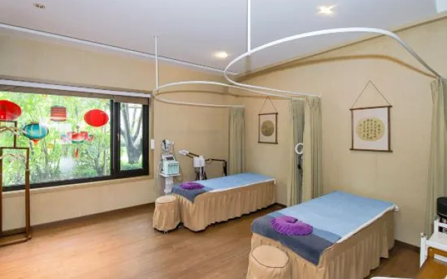 Taibai Mountain Tangzhen Shitang Huasong Hot Spring Resort Hotel – Guest Rooms – Baoji