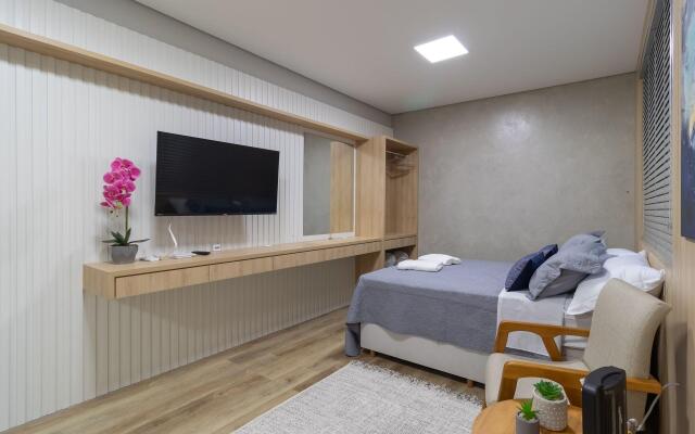 Studio incrível no Centro de Floripa-SC CFA0206