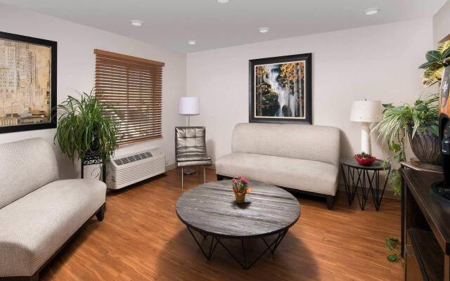 Extended Stay America Suites - Denver - Airport