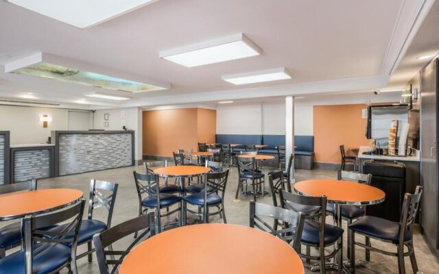 Quality Inn Hampton - Newport News