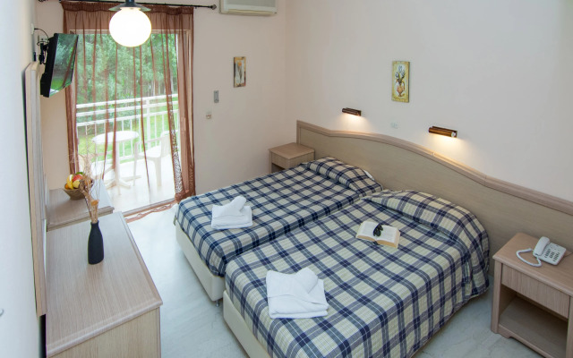 Отель Primavera Hotel