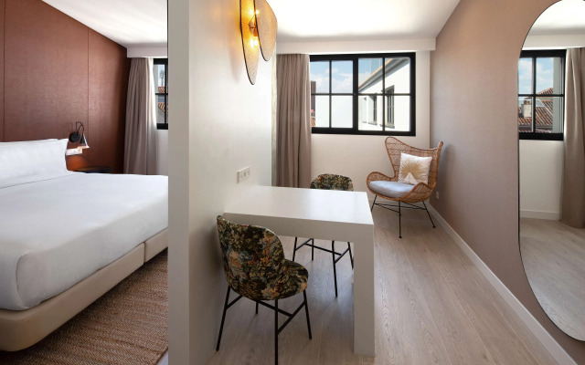 Atocha Hotel Madrid, Tapestry Collection by Hilton