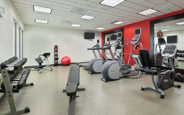 Hilton Garden Inn Waldorf